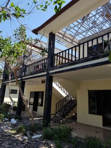 Rooms in Gili T after an earthquake